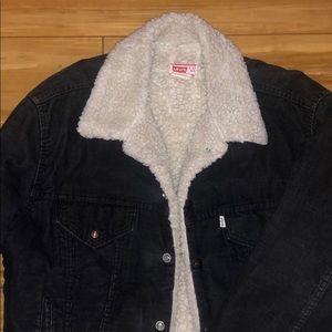 Vintage Levi’s Black And Shearling Jacket Size 44